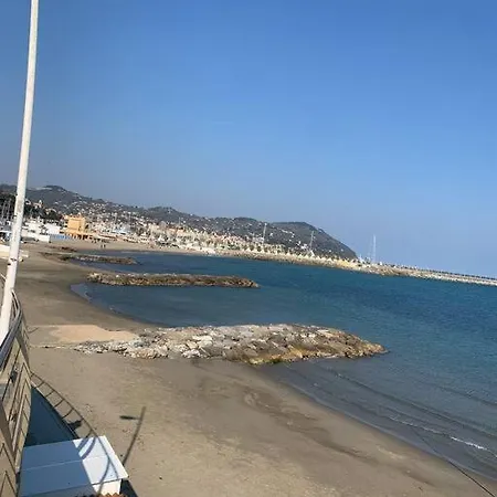 La Scala Rosa